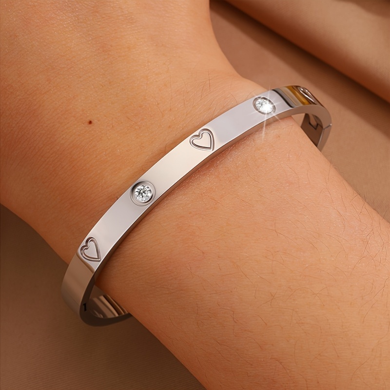 Open Circle Pattern & Heart Engravings Stainless Steel Bracelet Duo